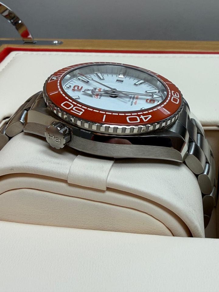 Omega Seamaster Planet Ocean 600M Ref. 215.30.44.21.04.001 Creamsicle Full Set (2024) - product image 4