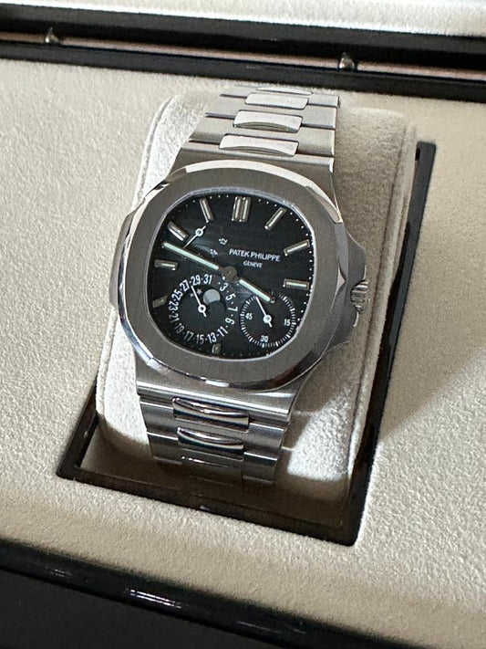 Patek Philippe Nautilus 5712/1A-001 Full Set (2013) - product image 1