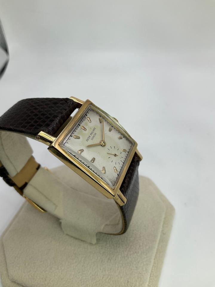 Patek Philippe Vintage Ref. 2445 Square Yellow Gold (Circa 1949) - product image 4