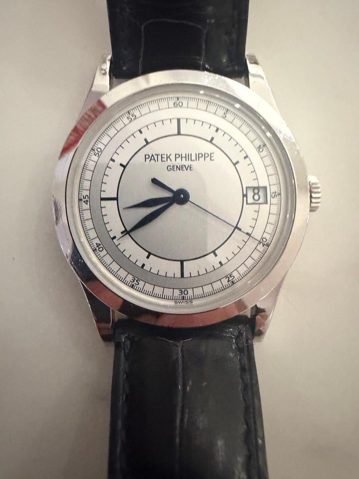 Patek Philippe Calatrava Ref. 5296 White Gold Silver Dial (Circa 2005) - product image 2