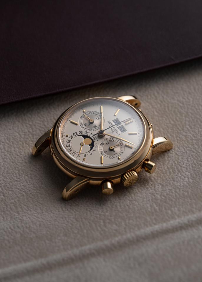 Patek Philippe 3970EJ Second Series Perpetual Calendar Chronograph (1989) - product image 3