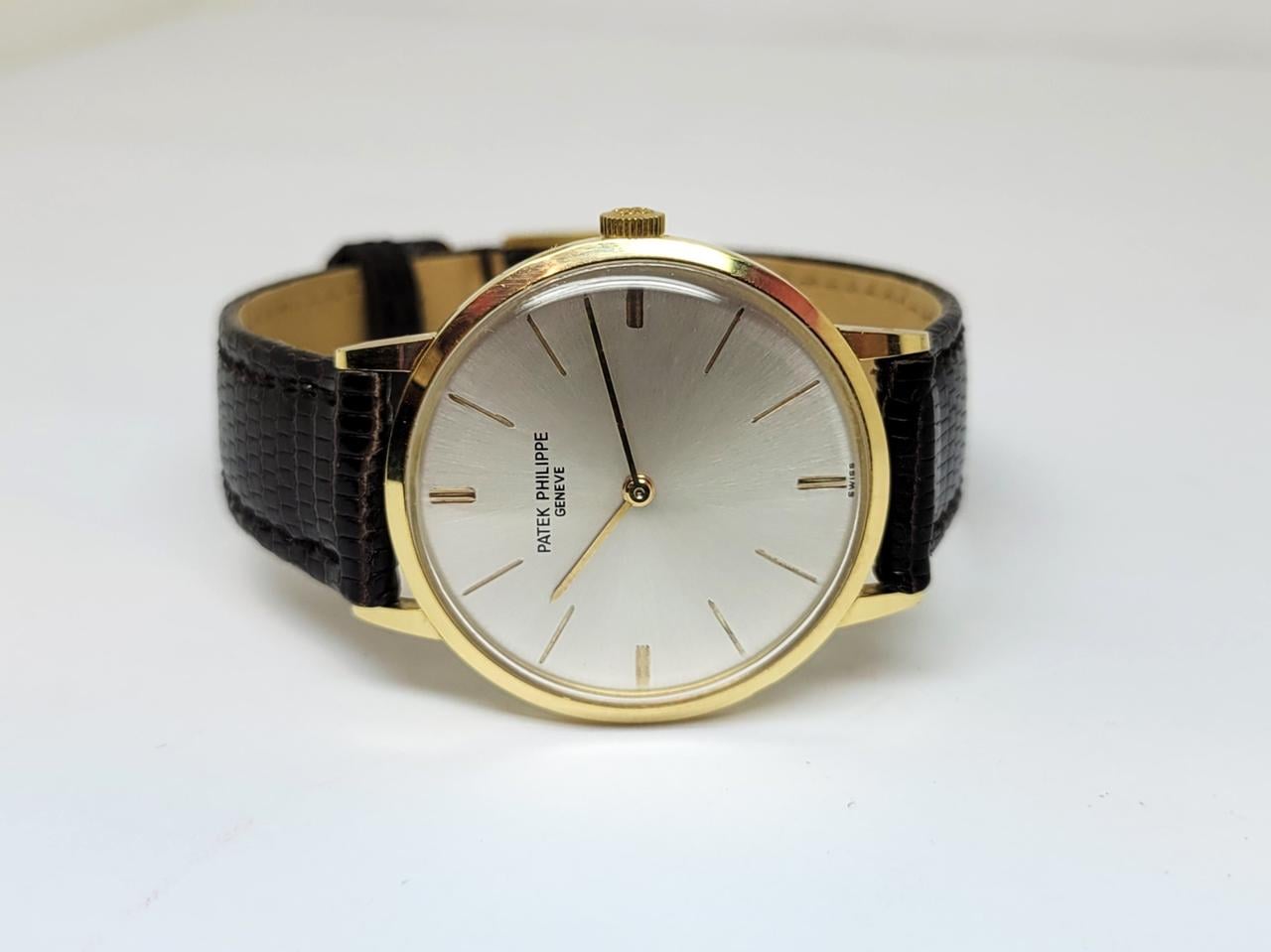 Patek Philippe Calatrava Ref. 3468 Yellow Gold Vintage (1970) - product image 2