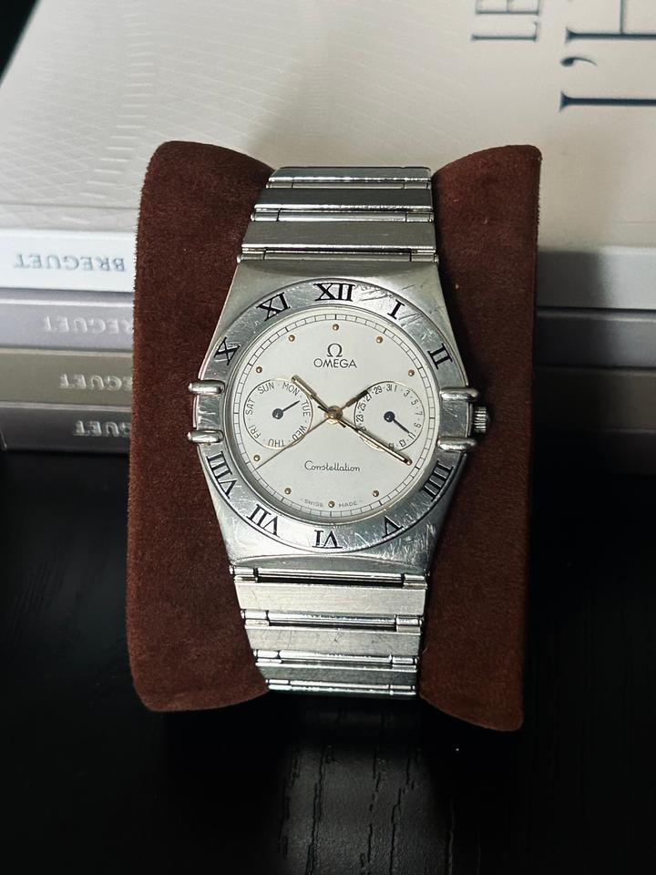 Omega Constellation Manhattan 33mm Ref. 398.0869 (Circa 1985) - product image 3