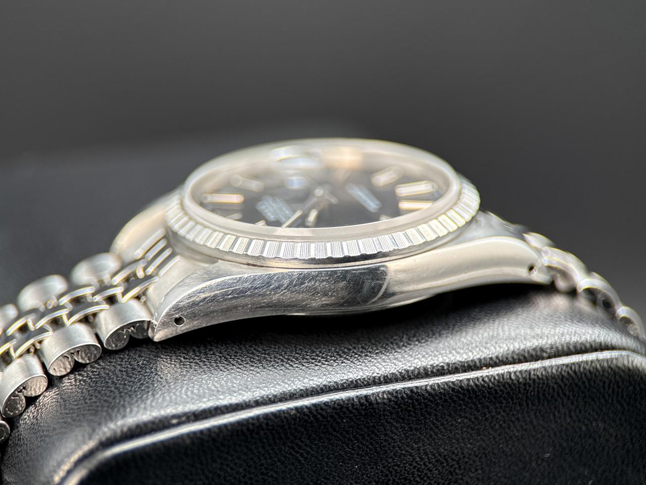 Rolex Datejust 36 Ref. 16220 Black Dial (Circa 1989) - product image 4