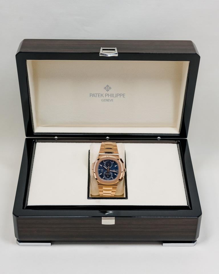 Patek Philippe Nautilus Travel Time 5990/1R-001 Full Set (2021) - product image 2