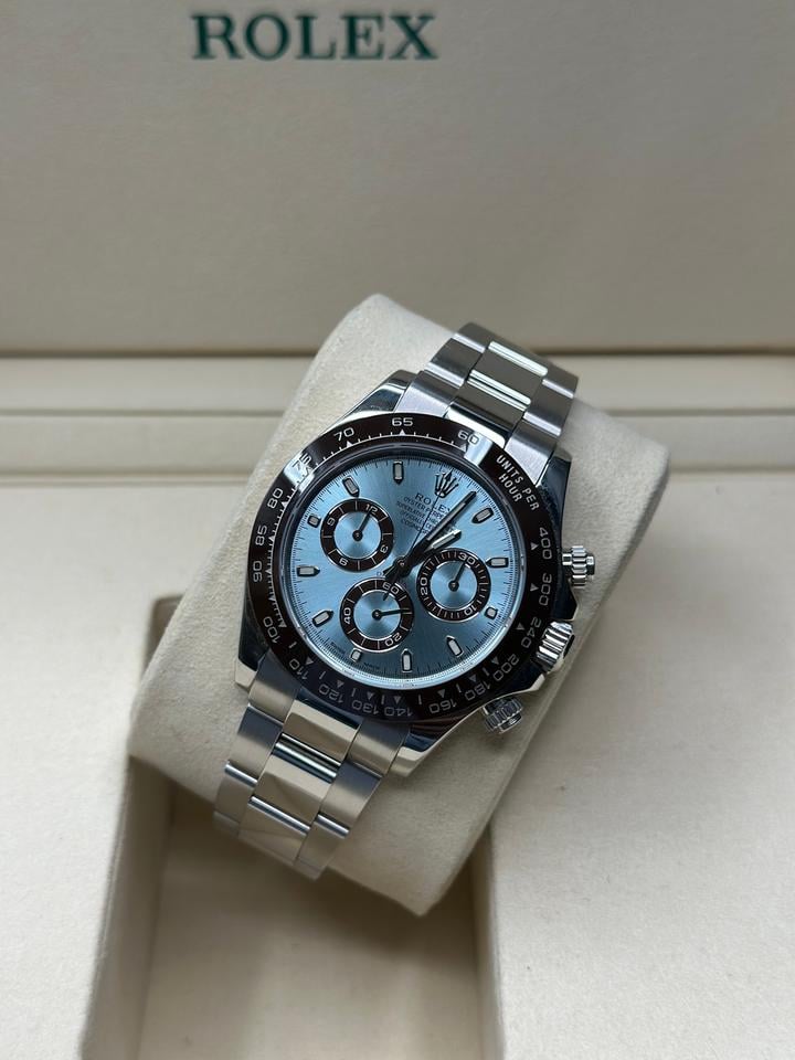Rolex Cosmograph Daytona Ref. 116506 Ice Blue Platinum Full Set - product image 1