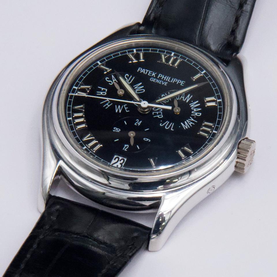 Patek Philippe Annual Calendar 5035G-023 Black Dial - product image 3