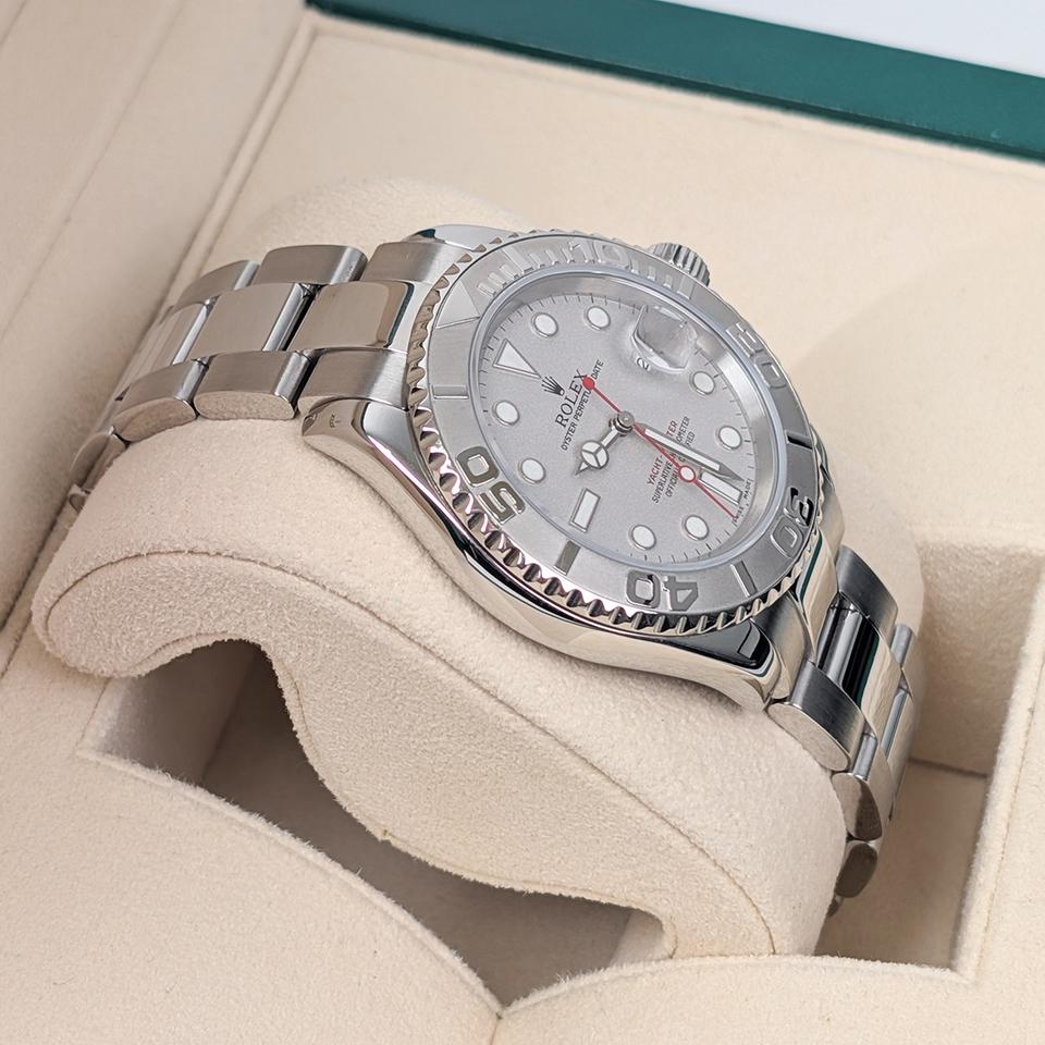Rolex Yacht-Master 40 Ref. 16622 Platinum Bezel K-Series (Circa 2000) - product image 4