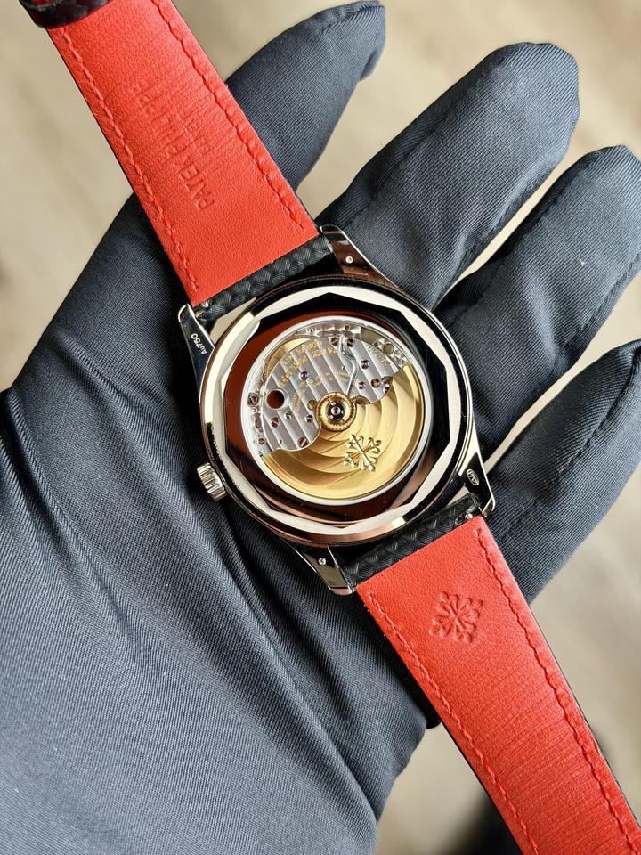 Patek Philippe Calatrava 6007G-010 Black Red Dial Full Set (2023) - product image 5