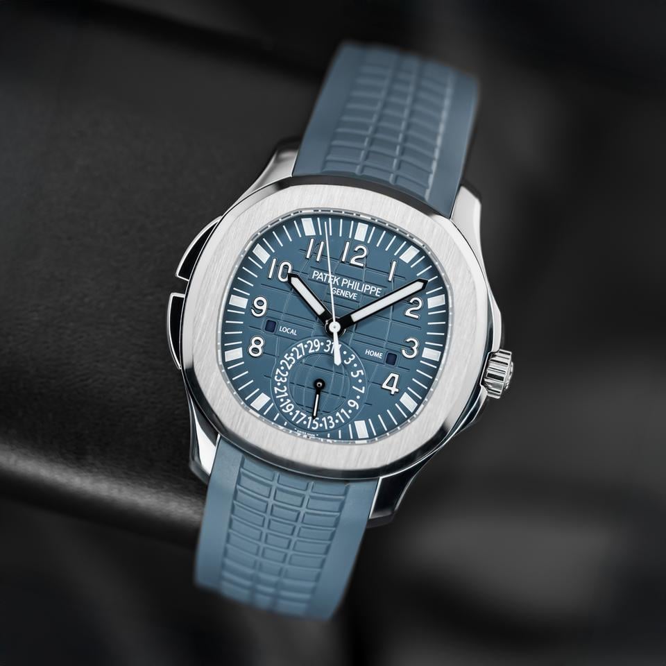 Patek Philippe Aquanaut Travel Time Ref. 5164G Full Set - product image 5