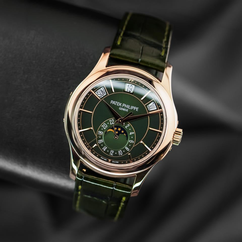 Patek Philippe Annual Calendar 5205R-011 Full Set (2025) - product image 2