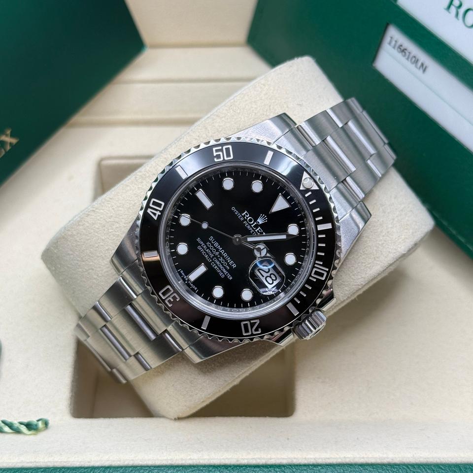 Rolex Submariner Date Ref. 116610LN Black Dial Full Set (2018) - product image 5