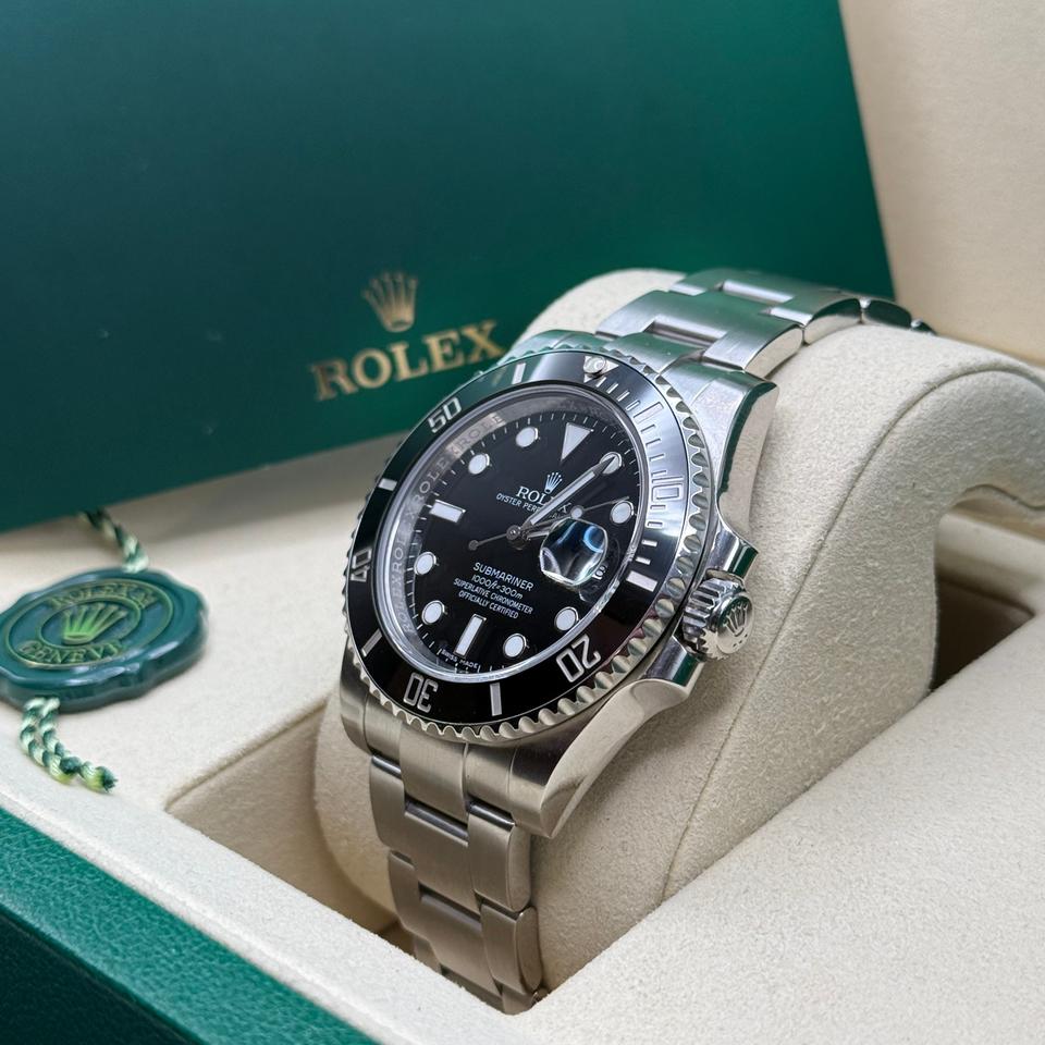 Rolex Submariner Date Ref. 116610LN Black Dial Full Set (2018) - product image 3