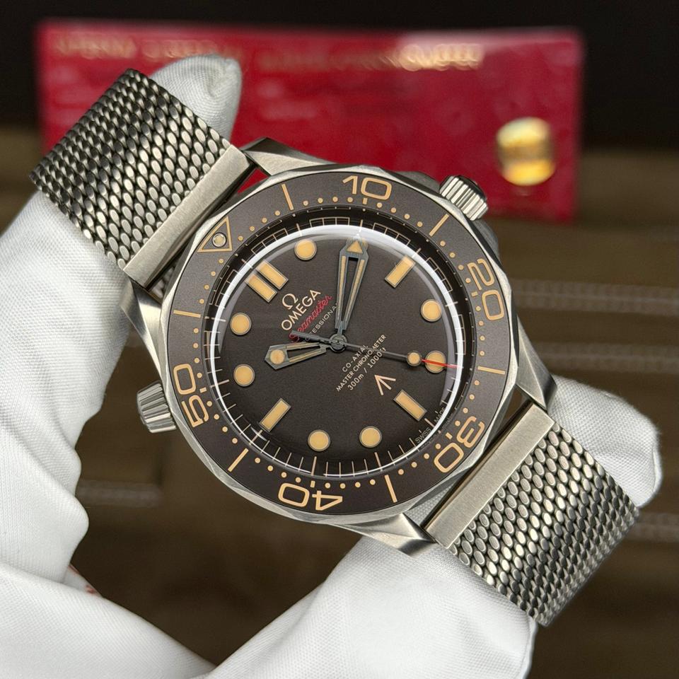 Omega Seamaster Diver 300M 007 No Time To Die Ref. 210.90.42.20.01.001 - product image 1