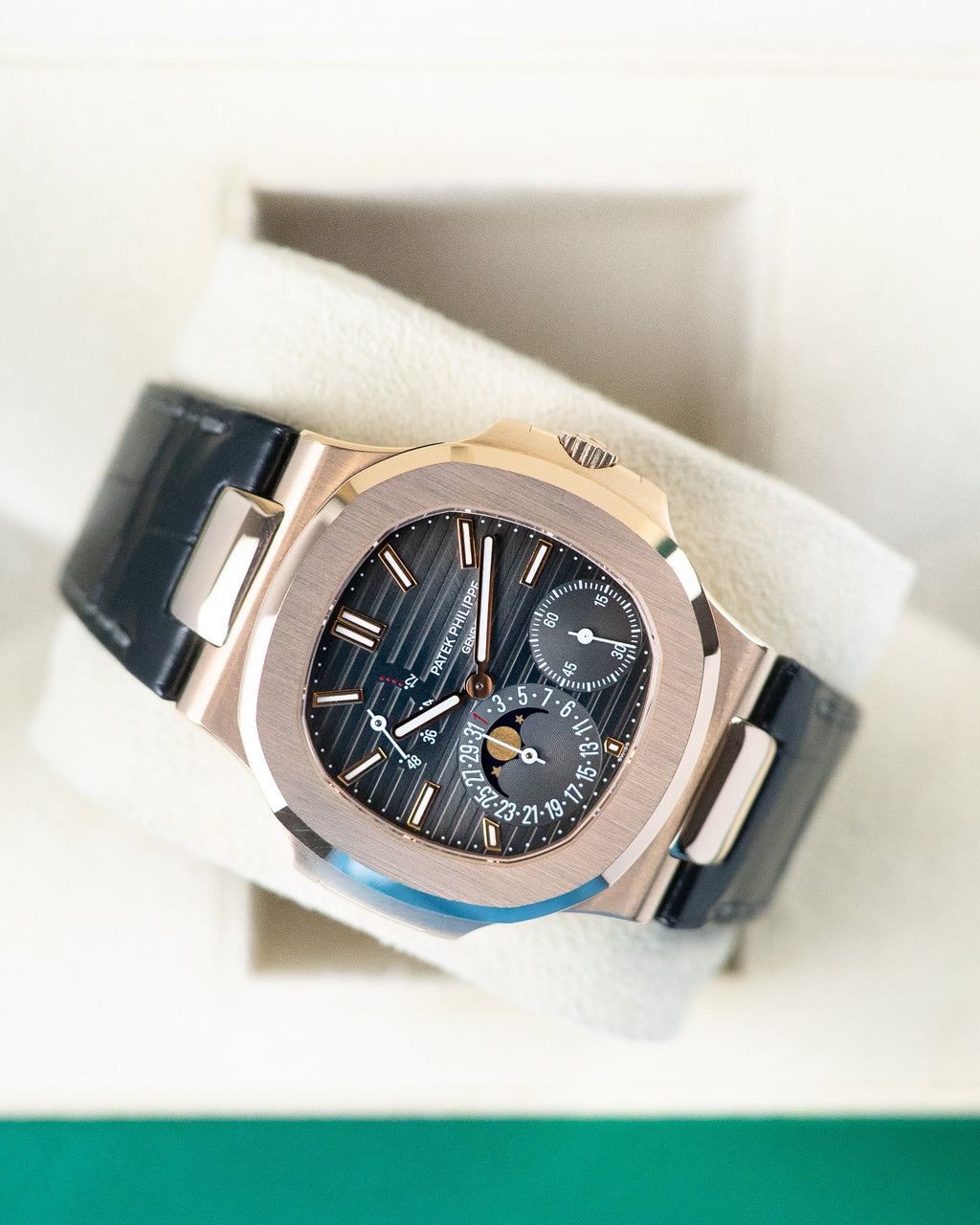 Patek Philippe Nautilus 5712R-001