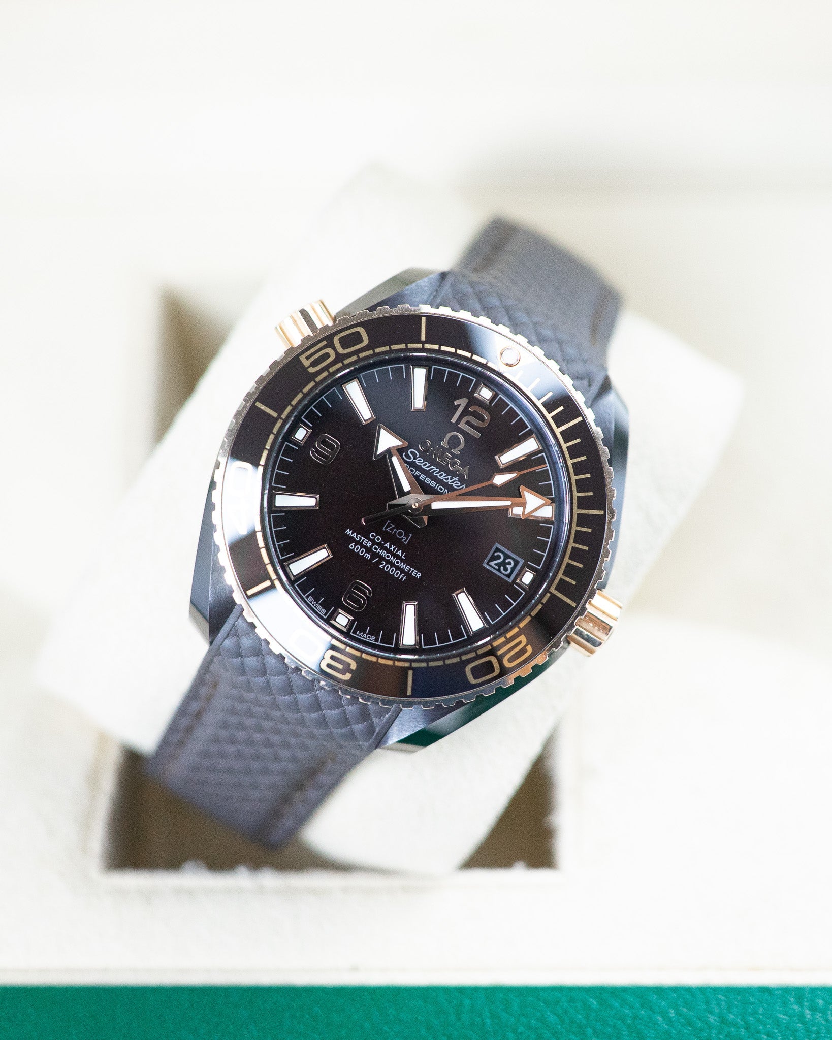 Omega Seamster Planet Ocean 600m