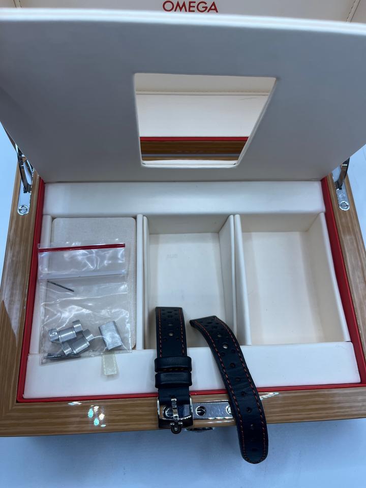 Omega Speedmaster Day-Date Ref. 3520.53.00 Michael Schumacher (Circa 1995) - product image 5