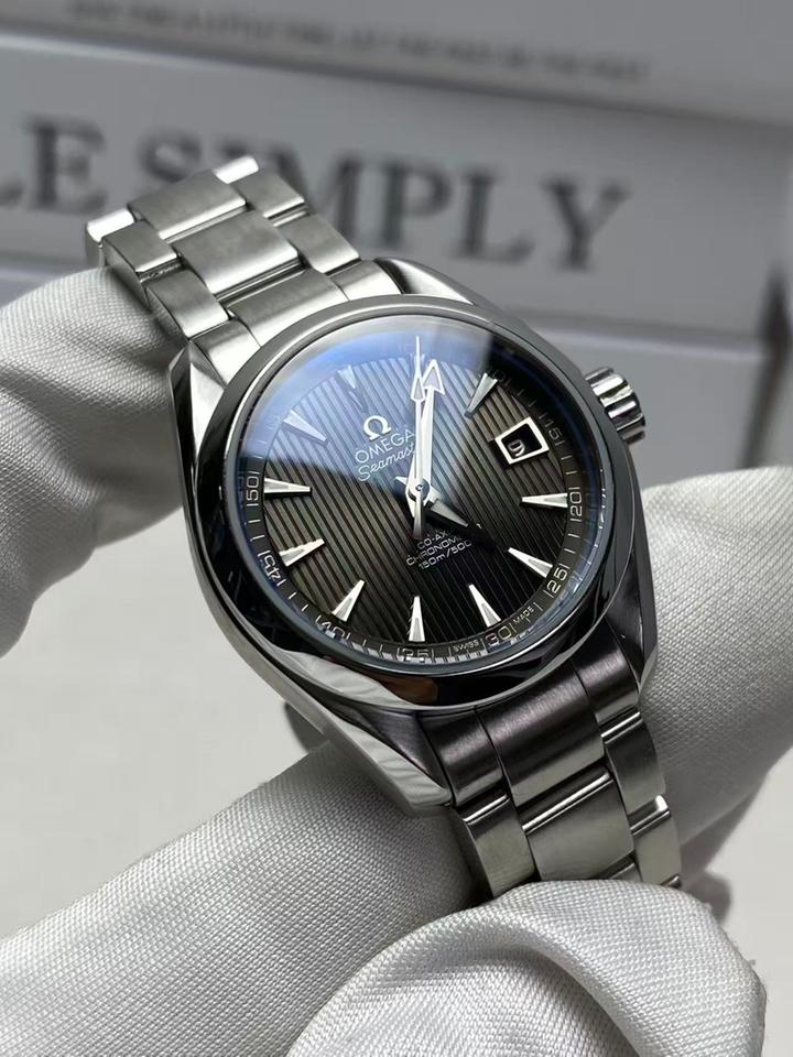 Omega Seamaster Aqua Terra Ref. 231.10.30.20.06.001 30mm Full Set - product image 1