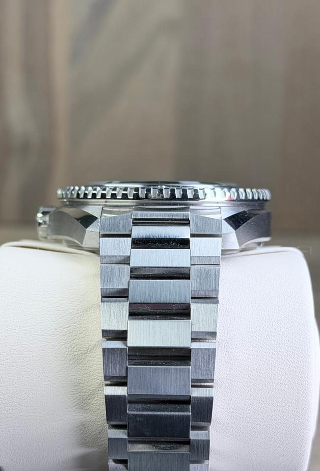 Omega Seamaster Planet Ocean 600M Ref. 217.30.42.21.01.002 Full Set (2026) - product image 4