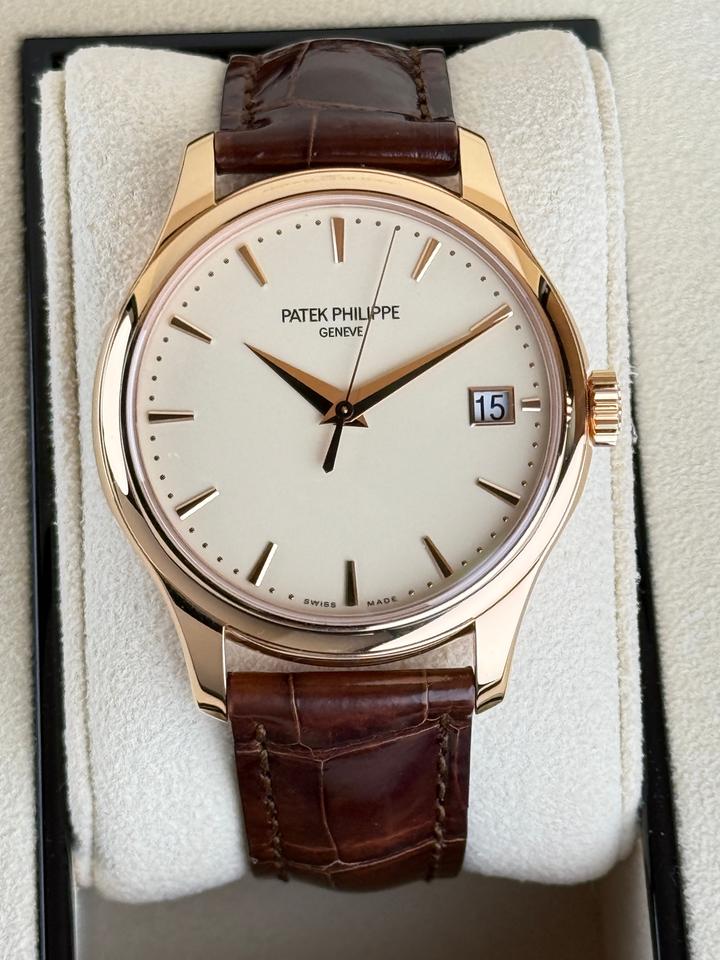 Patek Philippe Calatrava 5227R-001 Full Set (2017) - product image 2